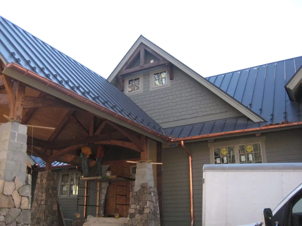 Craftsman Roofing team delivering quality roofing work in Isleton